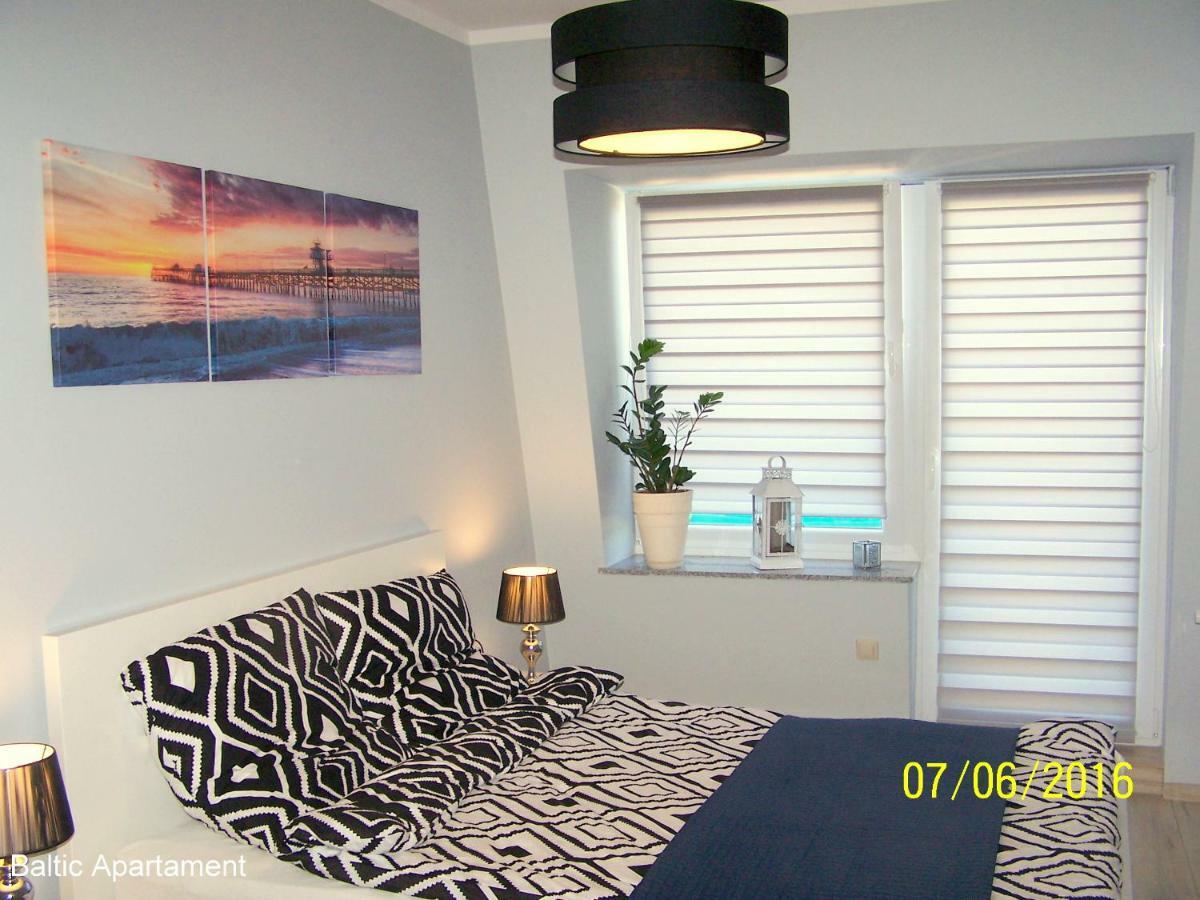 Baltic Apartament ポビエロボ エクステリア 写真