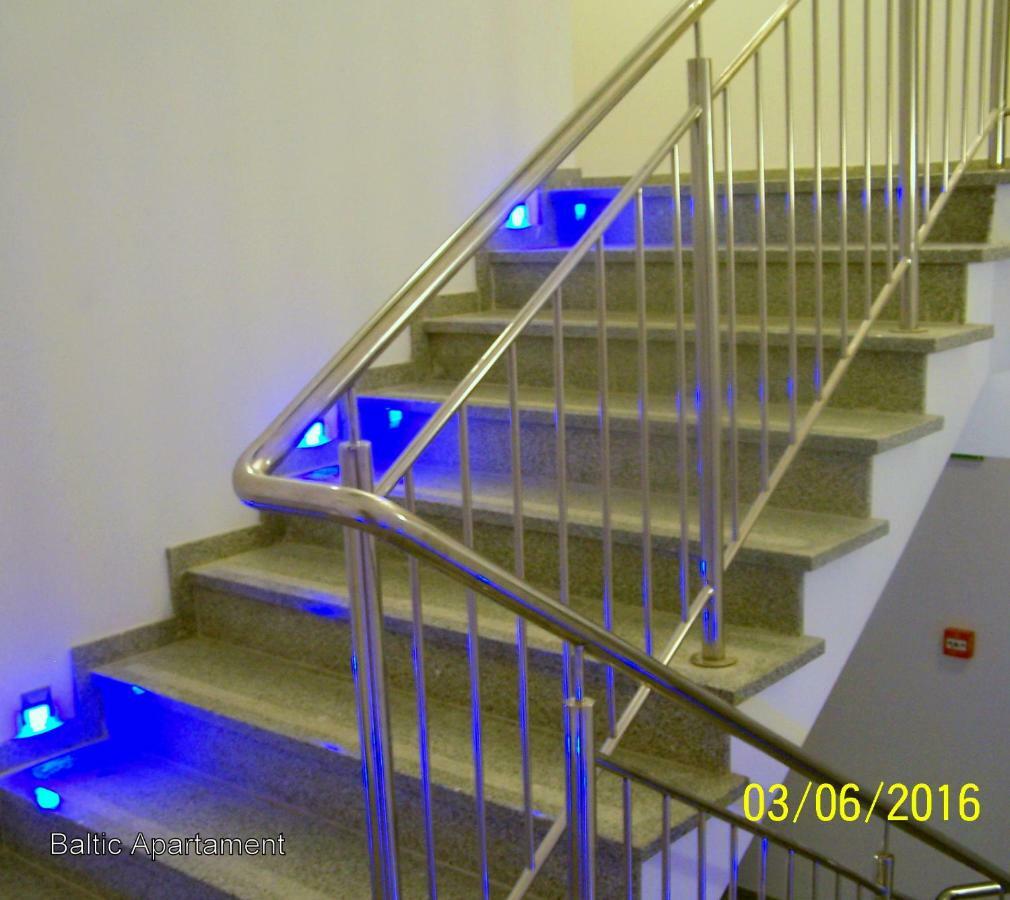 Baltic Apartament ポビエロボ エクステリア 写真